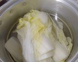 Foto langkah ke 1 dari resep Sawi gulung isi tahu dengan saus pedas manis.