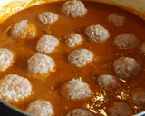Foto del paso 3 de la receta: Albóndigas de carne y avena con salsa de tomate y setas