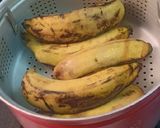 Foto langkah ke 1 dari resep Pisang bolen empuk.