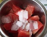 A picture of step 3 of Watermelon 🍉 gauva mix juice.