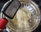 પાલક પનીર ચીઝ પરાઠા (Palak Paneer Cheese Paratha Recipe In Gujarati) રેસીપી સ્ટેપ5ફોટો