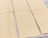 Foto del paso 1 de la receta: Napolitanas de crema de turrón