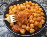 Foto del paso 6 de la receta: Garbanzos secos picantes con chorizo