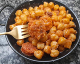 Foto del paso 6 de la receta: Garbanzos secos picantes con chorizo
