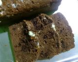 Foto langkah ke 7 dari resep Chocolate Banana Bread.