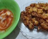 Foto langkah ke 7 dari resep Fu Yung Hai Udang Telur Cocok buat Pemula Pakai Saus Instan.