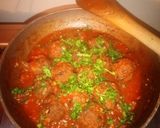 A picture of step 7 of Meatballs in sauce.