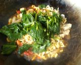 Foto langkah ke 2 dari resep Mie Goreng Bakso PEdaS.