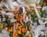 Foto del paso 5 de la receta: Fideos con verduras y salsa suave de crema