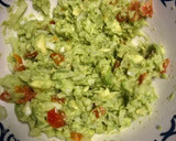 Foto del paso 3 de la receta: Pionono casero de salmón y guacamole