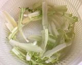 Une image de l'étape 4 de Bouillons de poisson aux herbes fraîches du jardin et anis vert.