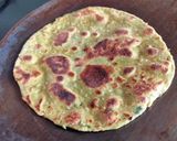 A picture of step 3 of Healthy breakfast - Moringa powder paratha with lahsuni raita.