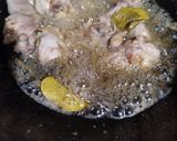 Foto langkah ke 1 dari resep Ayam dan Tahu Masak Kecap Simple.