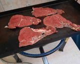 Foto del paso 1 de la receta: Riñonada de cuadril a la chapa