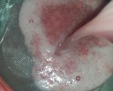 A picture of step 5 of Fresh pomegranate juice.