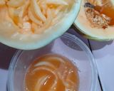 Foto langkah ke 2 dari resep Es Blewah Selasih.