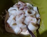 Foto langkah ke 3 dari resep Cumi goreng tepung.