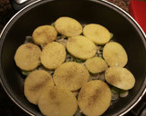 Foto del paso 5 de la receta: Almejas con cardos y patatas en crema verde y almendras