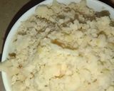 A picture of step 2 of Lahori chicken cholay.