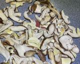 半煎炸版蘆筍香菇炒地瓜條的食譜步驟2照片