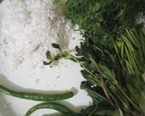 A picture of step 1 of Coconut mint chutney.