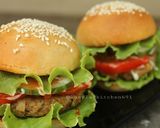 Foto langkah ke 8 dari resep Homemade Burger.