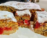 Foto del paso 5 de la receta: 🥮TORTA🥮 DE HARINA INTEGRAL CON 🍎MANZANA🍎 Y DULCE DE 🥭MEMBRILLO ROJO🥭