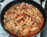 รูปขั้นตอนการทำที่ 9 ของ ระบำปีกไก่ผงกะเพราหอม