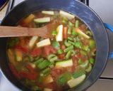 Foto del paso 3 de la receta: Sopa de verduras multicolor