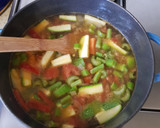 Foto del paso 3 de la receta: Sopa de verduras multicolor