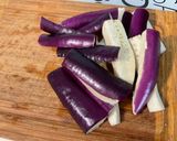 Une image de l'étape 4 de Duo de courgettes et aubergine chinoise aux gingembre et épices.