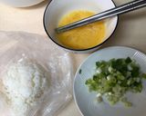 青菜蛋炒飯的食譜步驟1照片