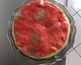 Une image de l'étape 5 de Tartare de melon tomates concombre feta et saumon fumé façon gâteau.
