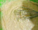 Foto langkah ke 7 dari resep Bolu Kukus Pisang (tanpa mixer).