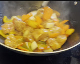 Foto del paso 4 de la receta: Wok de pavo (o como aprovechar el arroz blanco sobrante)