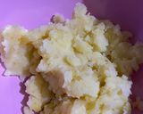 Foto langkah ke 1 dari resep Potato cheese stick.