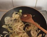 Penne ze szpinakiem krok przepisu 2 zdjęcie