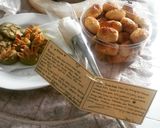 Foto langkah ke 11 dari resep Cookies Matcha Almond surprise Mama.