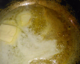 Foto del paso 4 de la receta: Salsa Blanca, cebolla y pimiento verde