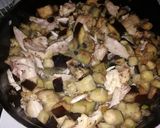 Foto del paso 3 de la receta: Tortilla de berenjenas con sobras de pollo(en sartén o al horno)