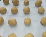 A picture of step 4 of Nutmeg lemon cookies.