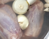 Foto del paso 1 de la receta: Codillos de cerdo