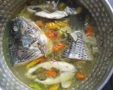 Foto langkah ke 2 dari resep Sup Ikan Nila.