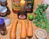 Foto del paso 1 de la receta: Ensalada de tiras de zanahoria