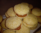 Foto del paso 9 de la receta: Alfajores de Coco y Dulce de Leche