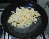 Foto del paso 3 de la receta: Budín de manzana y pasas