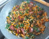 Pas rețetă Paste vegetale cu chorizo și spanac! 3 fotografie