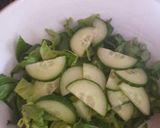 A picture of step 4 of Striploin steak fajitas salad.