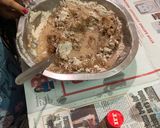 A picture of step 1 of Eggless chocolate cake decorated with Oreo.