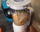 Foto langkah ke 1 dari resep PearNeappleOrange smoothies (pir, nanas, jeruk).